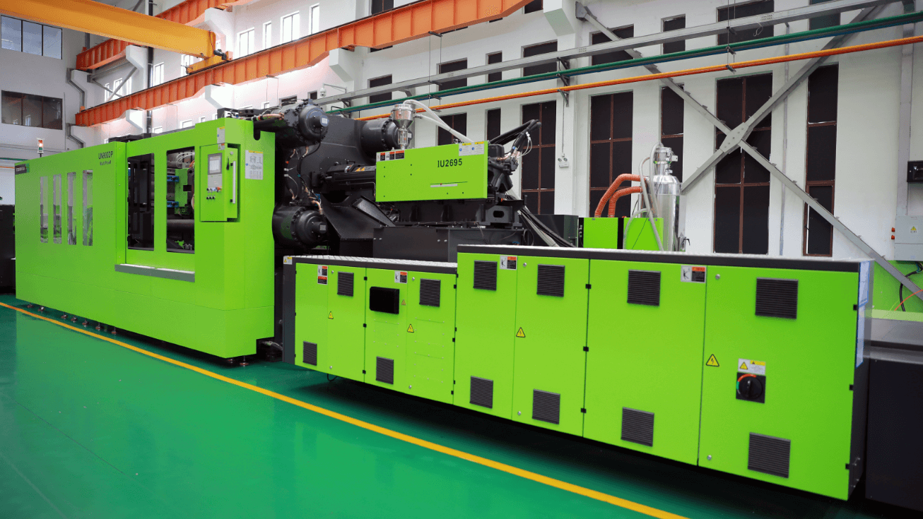 卡宴車燈——MultiPro-M水平轉(zhuǎn)盤對(duì)射成型方案