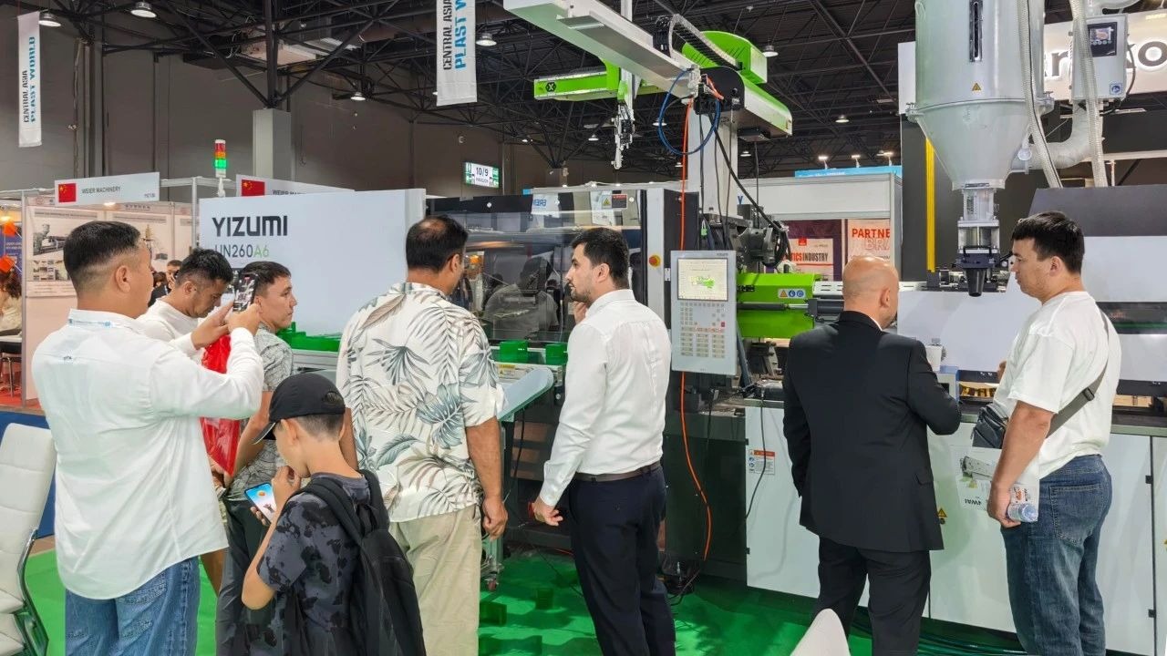 A6 Injection Molding Machine at Central Asia Plast World 2025